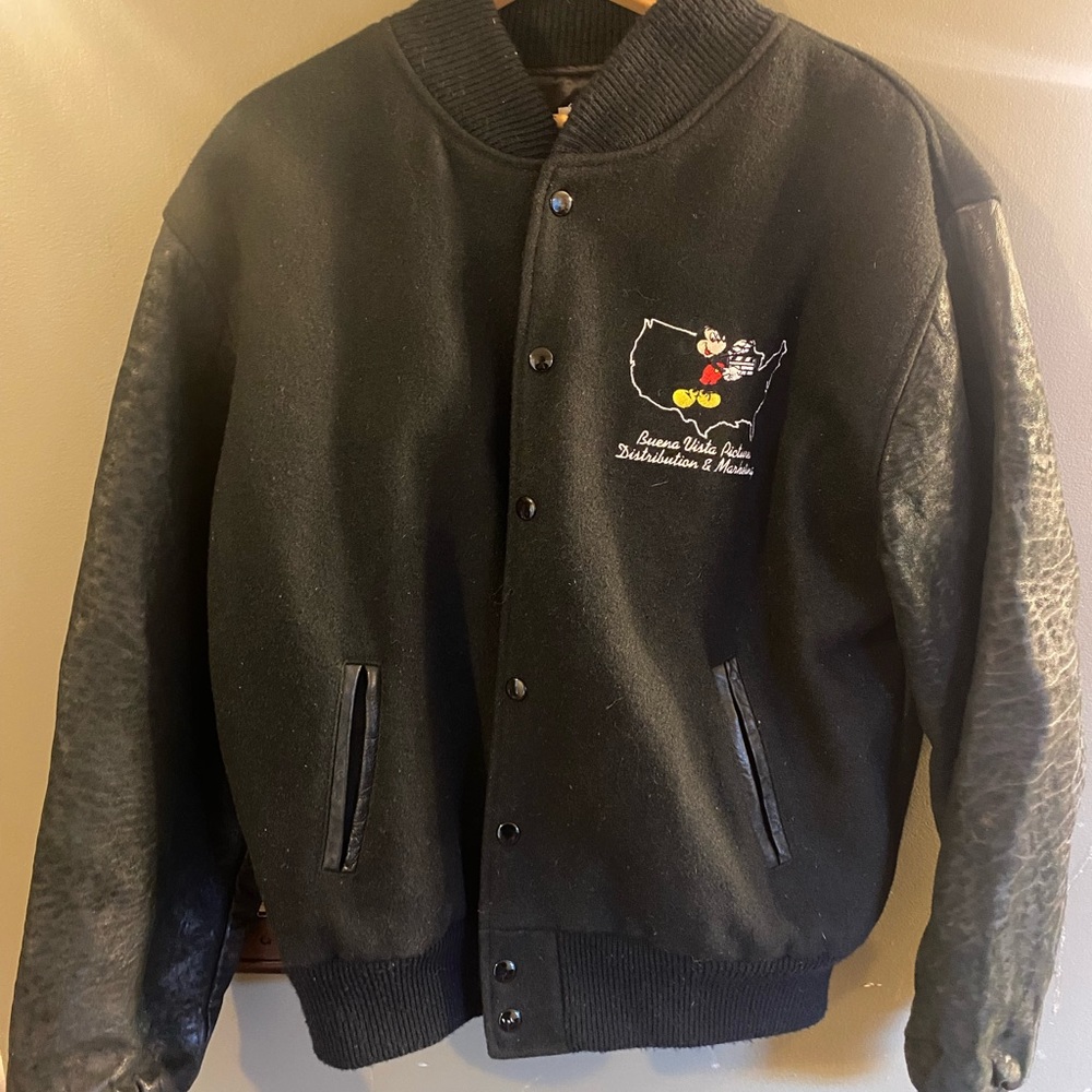 DISNEY BUENA pictures MICKEY MOUSE JACKET!!